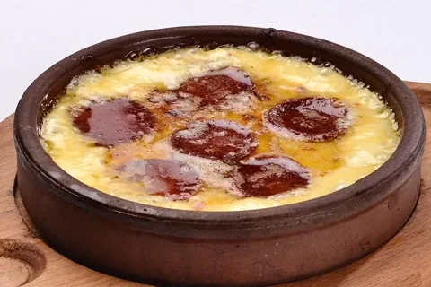 Sucuklu Yumurta